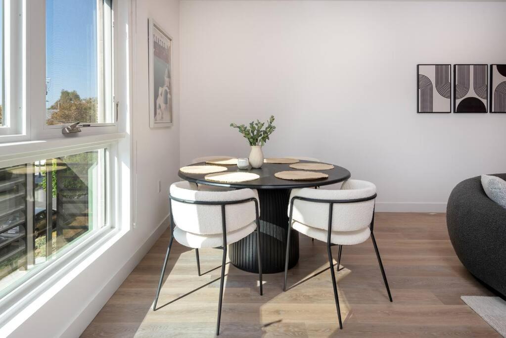 Deluxe Modern 2-bedroom W/ Roof Deck! Appartement Los Angeles